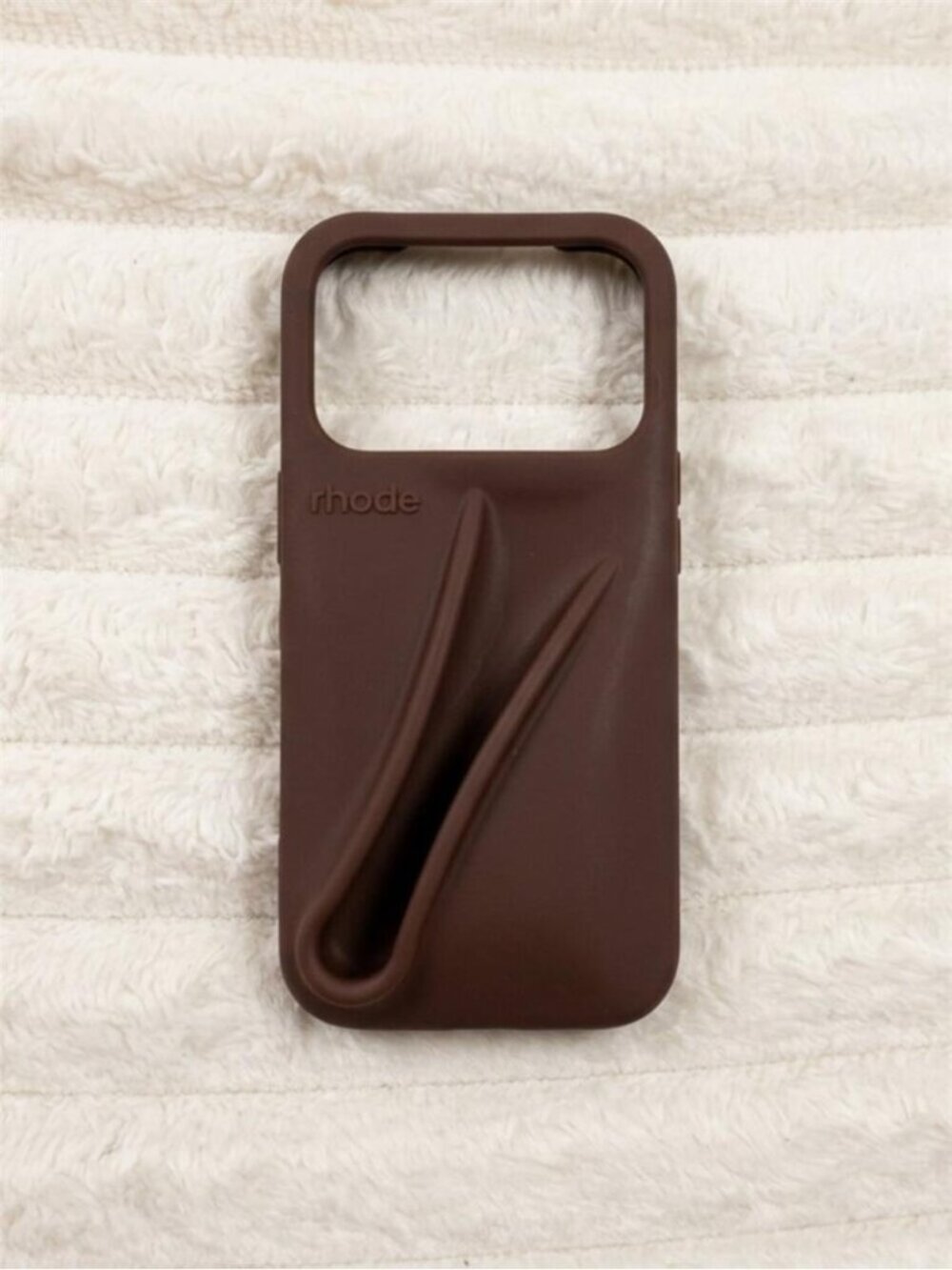 RHODE Lip Case for iPhone 17 Pro Espresso 2026 iPhone 17 pro Case